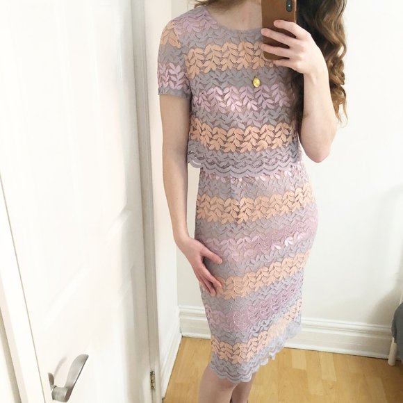 Stunning Pastel Lace Midi Layered Sheath Dress 4/6 - Picture 7 of 7